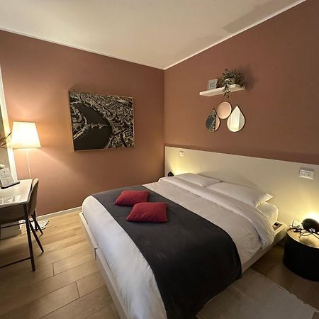 Veronalago B&B Accessibile Буссоленго Экстерьер фото