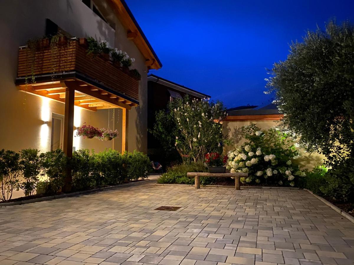 Veronalago B&B Accessibile Буссоленго Экстерьер фото